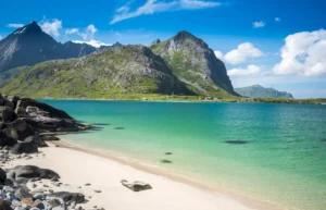 Une des îles lofoten en été